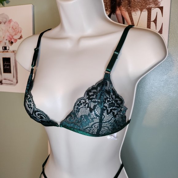 3 Piece Lace Lingerie Set Sexy Bra and Panties with Garter Straps and Garters - Picture 3 of 7